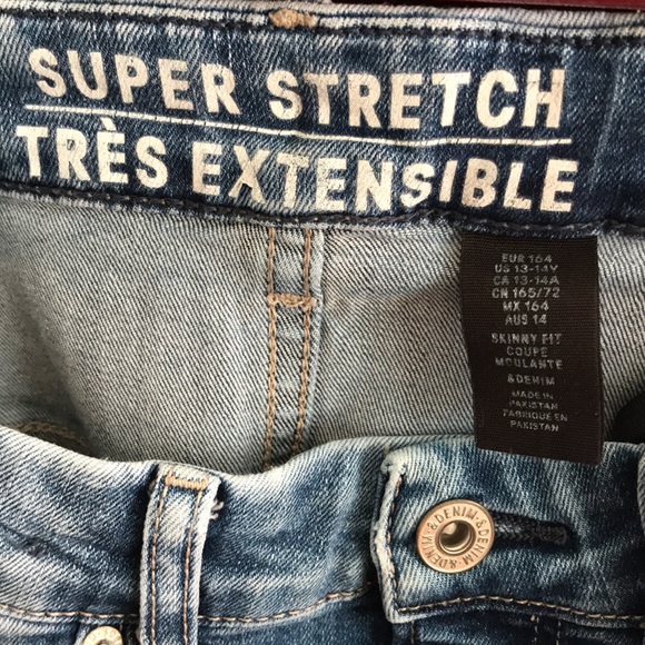 Girls Size 13/14 Light Distressed Holes Denim Jeans, H&M - Picture 7 of 14